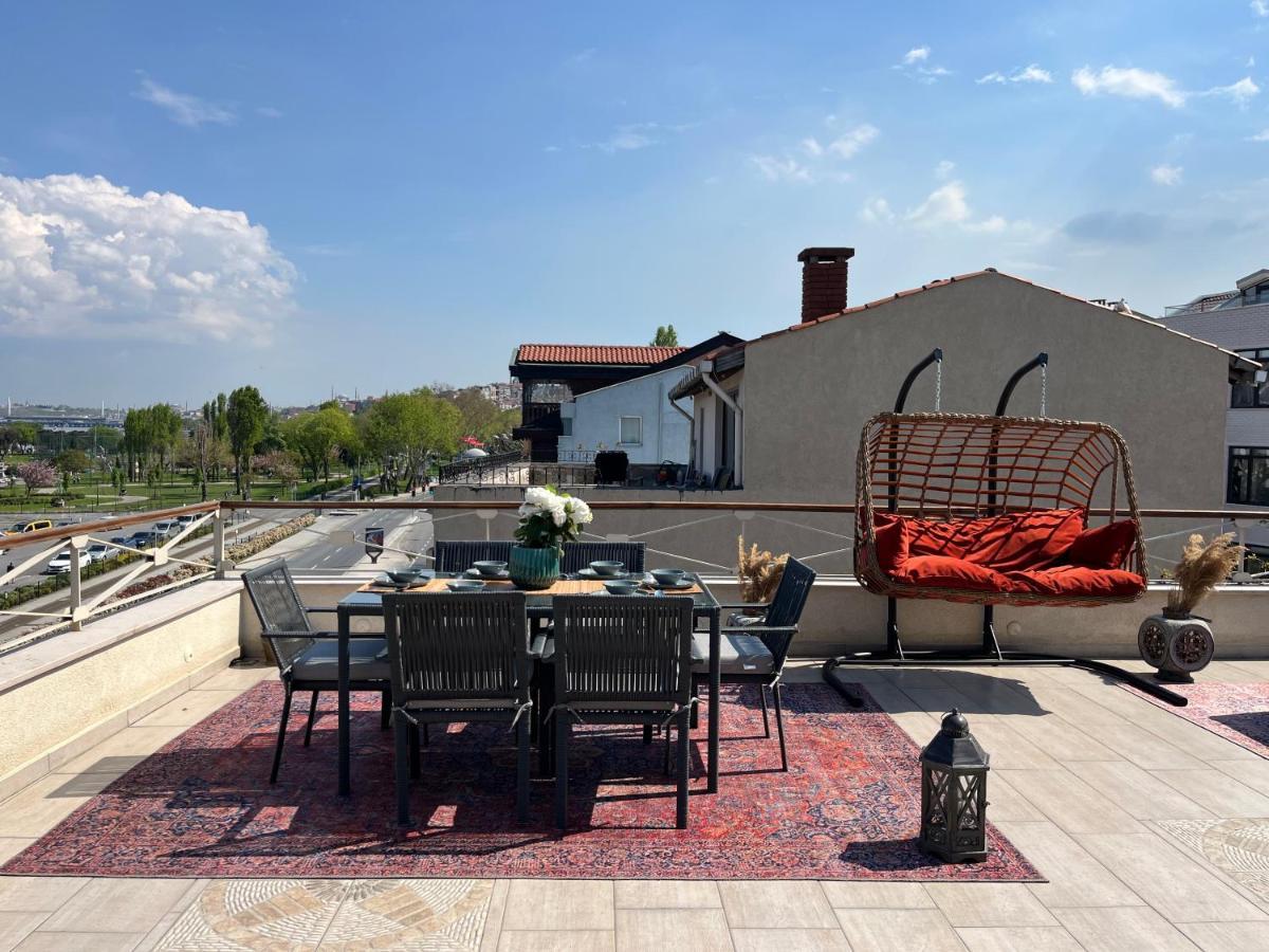 Waterfront Apartment By The Tram - Terrace With Dome & Golden Horn View In Fatih Istanbulská provincie Exteriér fotografie