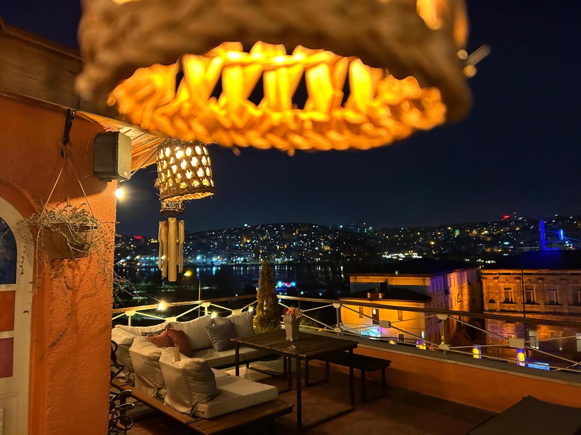 Waterfront Apartment By The Tram - Terrace With Dome & Golden Horn View In Fatih Istanbulská provincie Exteriér fotografie