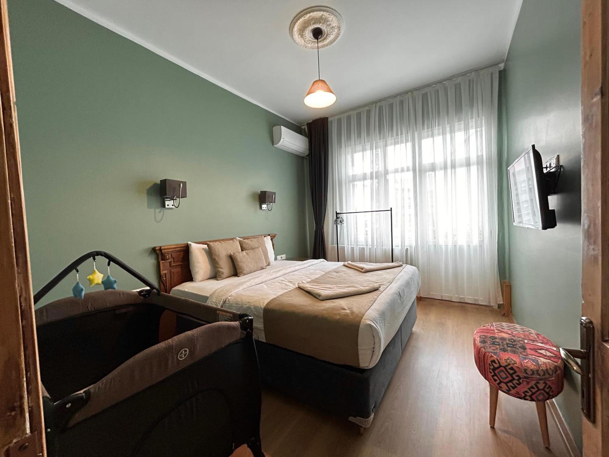 Waterfront Apartment By The Tram - Terrace With Dome & Golden Horn View In Fatih Istanbulská provincie Exteriér fotografie