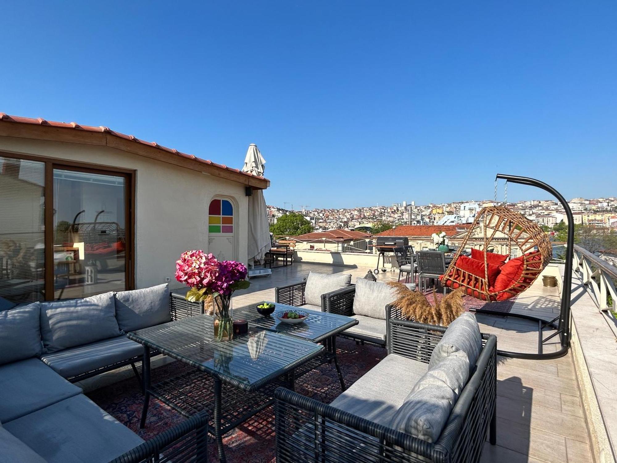 Waterfront Apartment By The Tram - Terrace With Dome & Golden Horn View In Fatih Istanbulská provincie Exteriér fotografie
